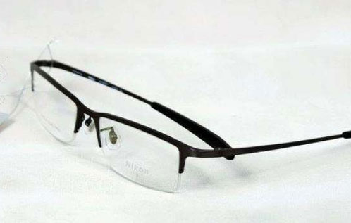 眼镜激光焊接应用
